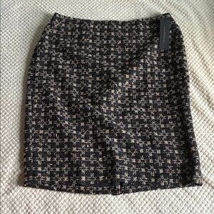 Donna Karen NY Chic Black Gold pattern Tweed Pencil Skirt Brand New SWT Size 16
